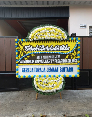 Papan Bunga Duka di Gunungpuyuh